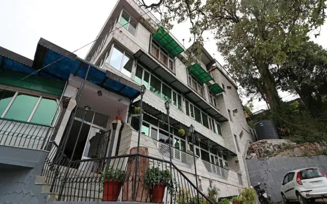Hotel The Pearl By OYO Rooms