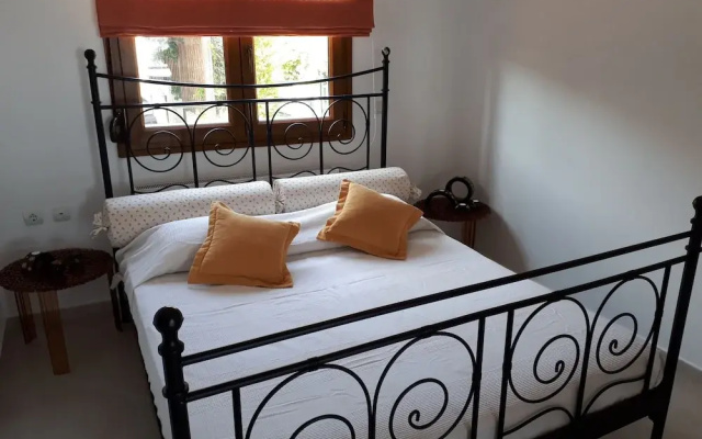 Angelikis Holiday House