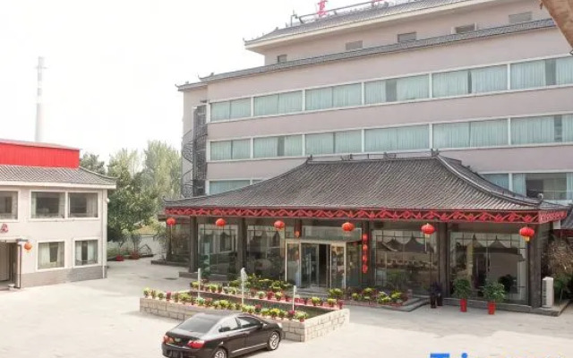 Zaozhuang Mingju Hotel