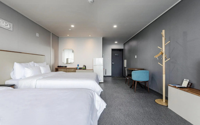 Aewol stay in jeju