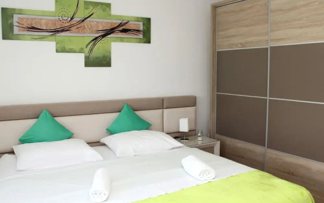 Apartment in Grebastica Near the Sea