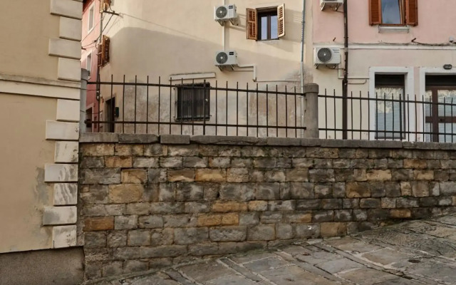 MM Apartments