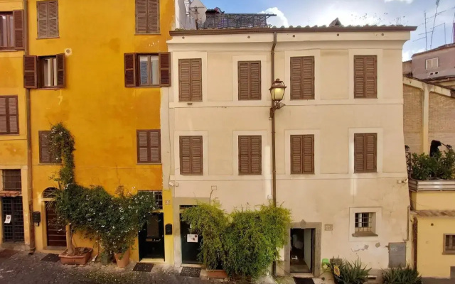 Citiesreference - Monti Studio With Terrace