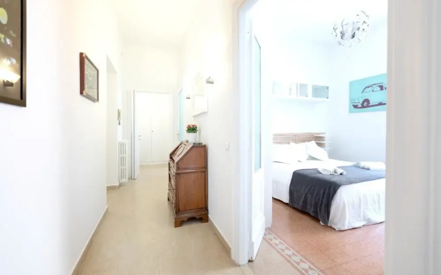 Apartment With one Bedroom in Roma, With Wifi