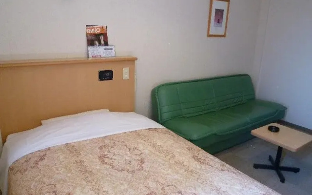 Best Inn Arai