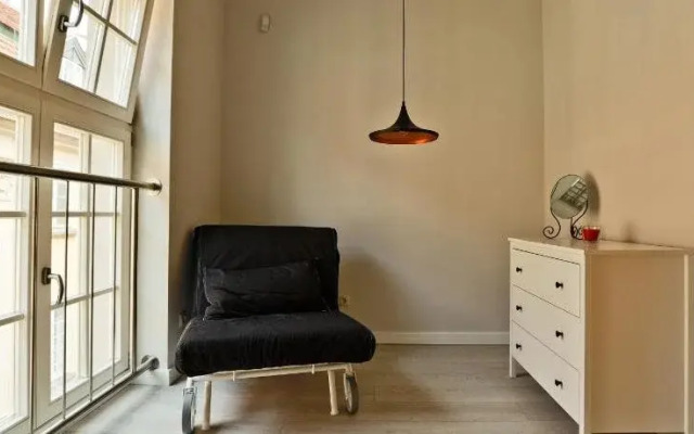 Sleep In Hostel  Apartments