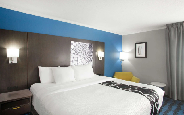 La Quinta Inn by Wyndham St. Louis Hazelwood - Airport North
