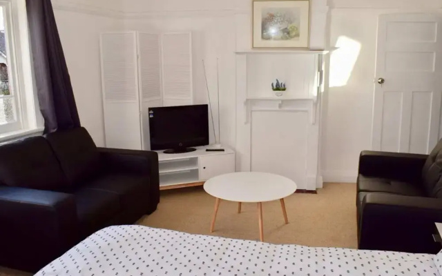 Homy Apartment In Trendy Haberfield