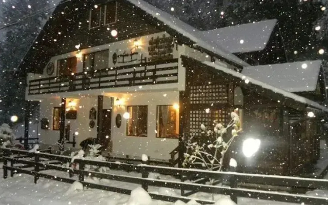 Casa cu Amintiri