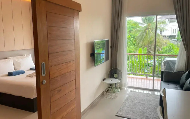 Apartment at Palmetto Condo by Lofty