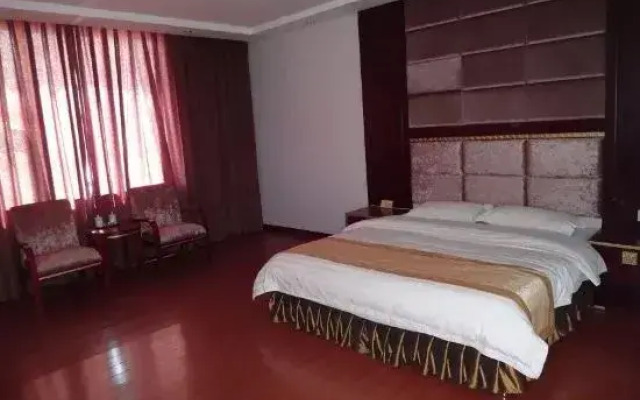 ruilong Hotel