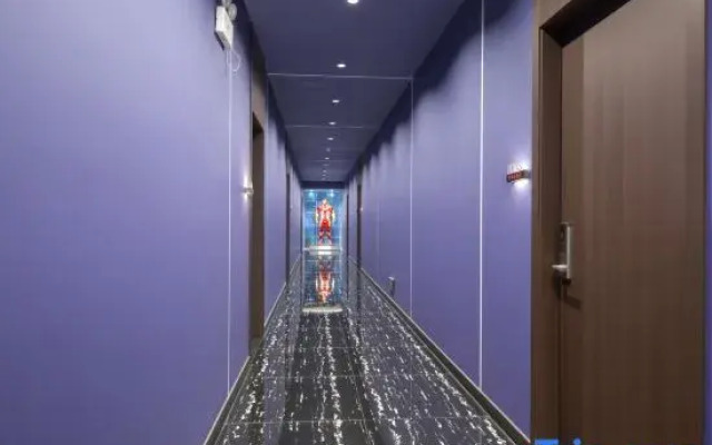 Guilin·Master Blaste·TNT E-Sports Hotel (Guilin Railway Station)
