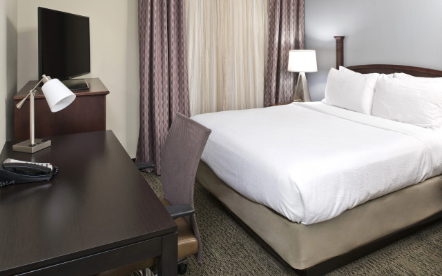 Staybridge Suites Charlotte Ballantyne by IHG