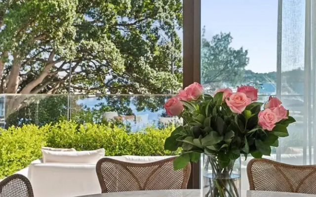 Superb 2-bed Apartment Facing Rose Bay Marina