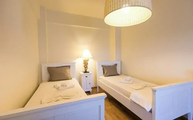 Inuit I Luxury Pool Villa