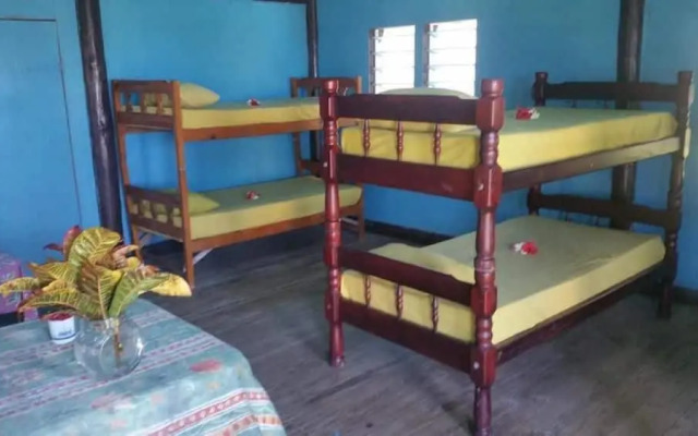 Sunrise Lagoon Homestay