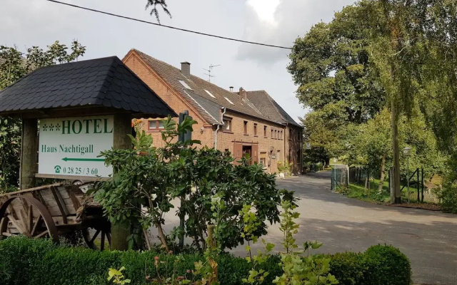 Hotel Haus Nachtigall B&B
