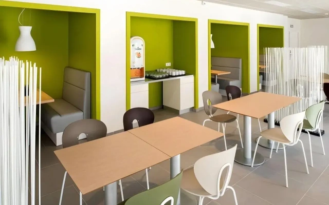 The Social Hub Paris La Defense