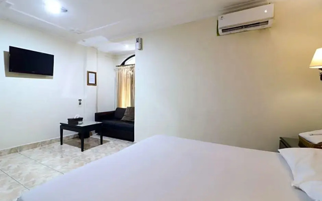 C'One Hotel Pulomas