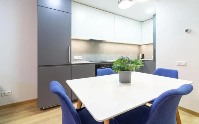 Mind Retreat Apartment, By Cohost
