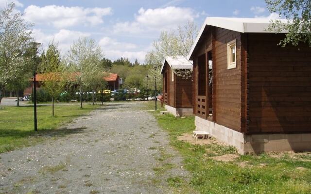 Отель Bungalows Puerta de la Demanda вид на фасад