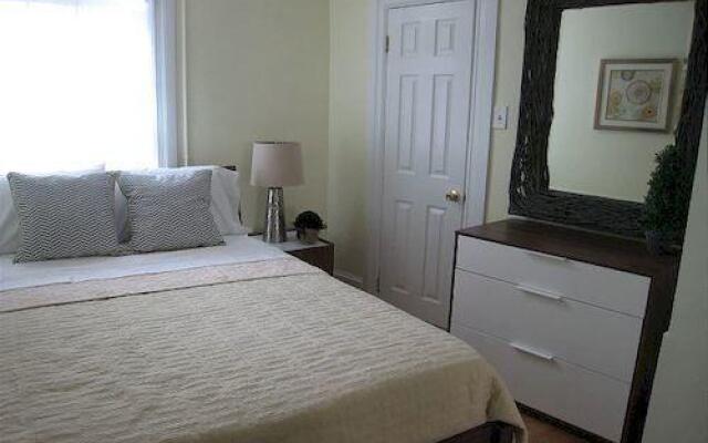 Отель Dupont Circle Lux Вашингтон комната для гостей