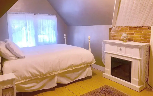 Gillis Grier Bed & Breakfast