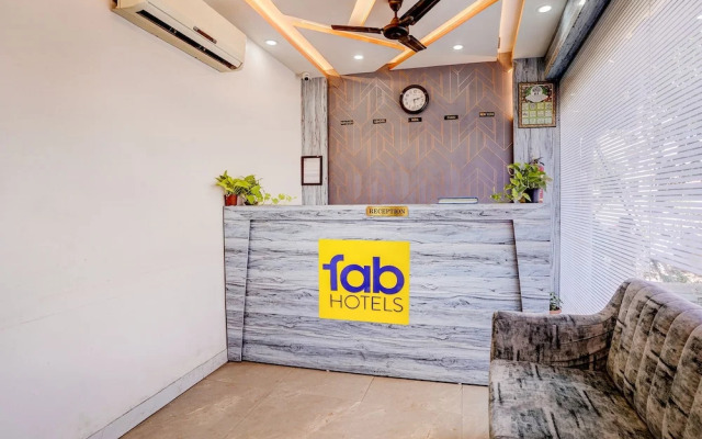 Fabhotel New Pride Suite