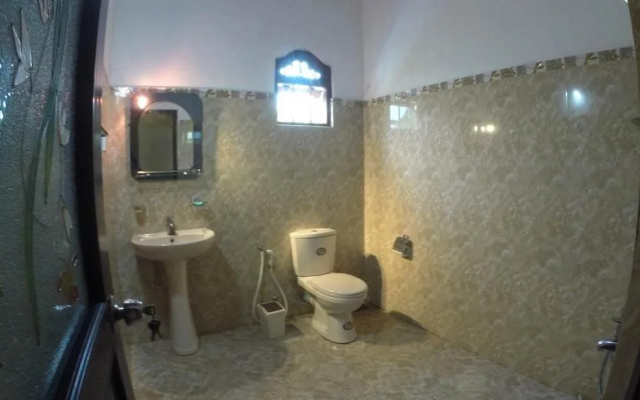 Tiny Royal Palace