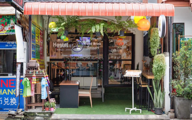 Starnong Cafe & Hostel