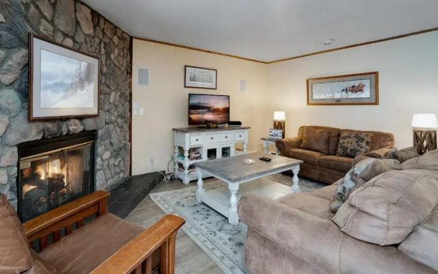 Park Place E103 by Colorado Rocky Mountain Resorts