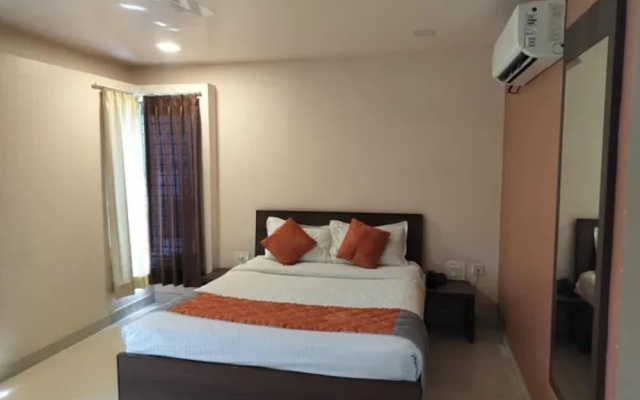 Fabhotel Elysees Services Suites