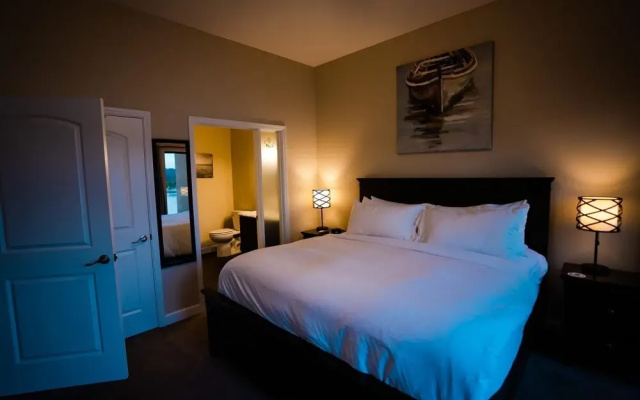 2 Bedroom Lake View Villa - Unit 101