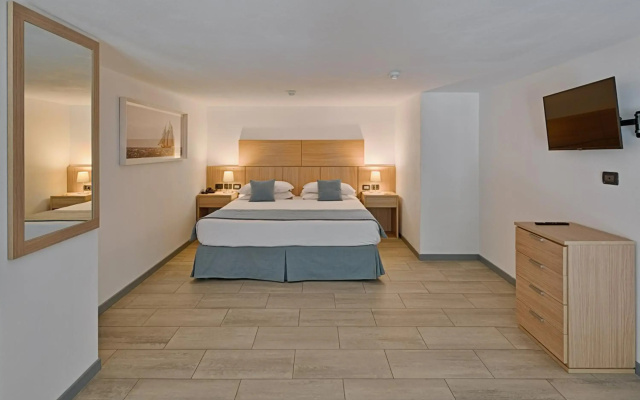 Aregai Marina Hotel & Residence