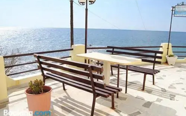 Ermioni Rooms