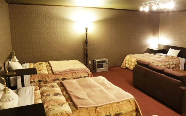 Forest Inn Sangoro