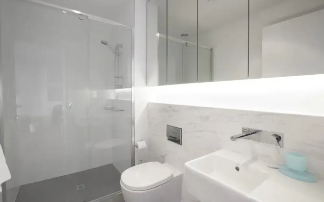 Boutique Stays - Sea Breeze, Port Melbourne