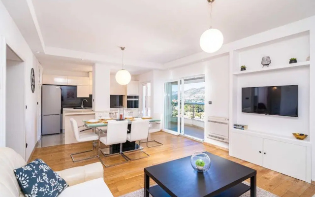 Apartment Hladilo