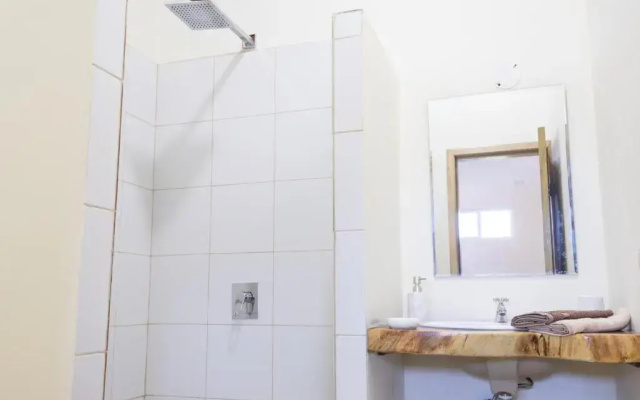 PaloSanto Suites