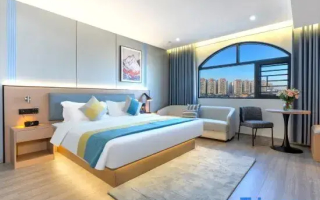 Nanjia Hotel (Guiping Bus Station Xinggui Road)