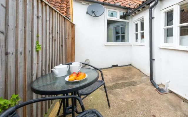 London Cottage