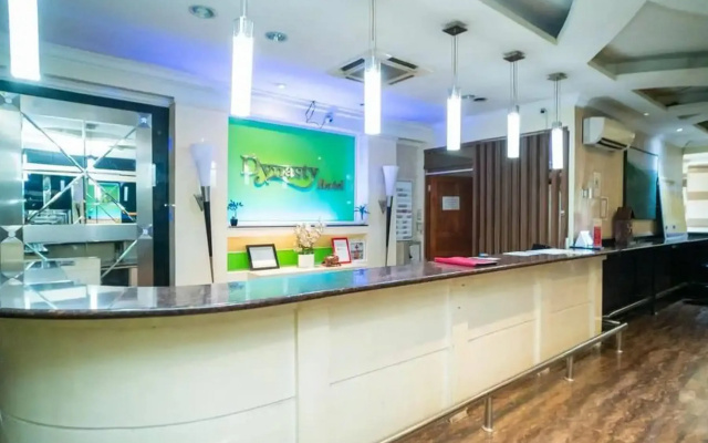 RedDoorz Apartment @ Saladin Mansion Margonda