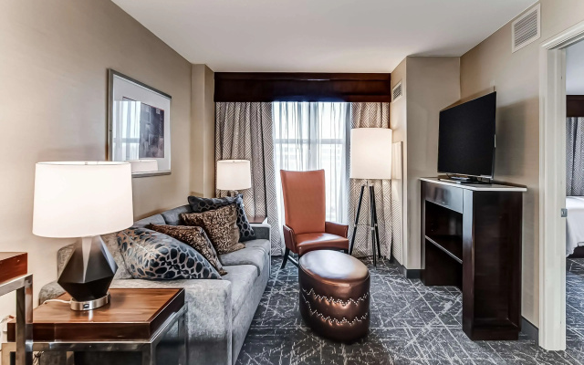 Embassy Suites Atlanta - Kennesaw Town Center
