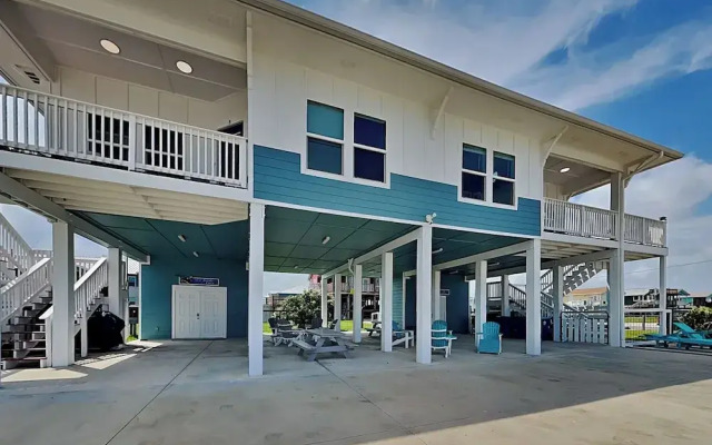 Inn at Turtle Cove by Miss Kitty’s