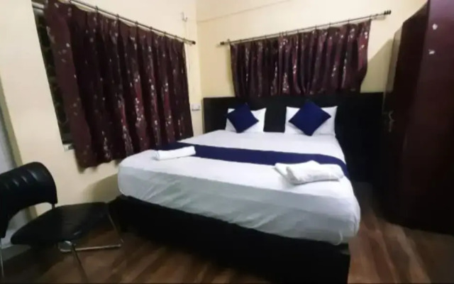 Goroomgo Salt Lake Palace Kolkata