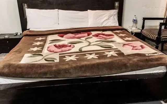 Islamabad Lodge