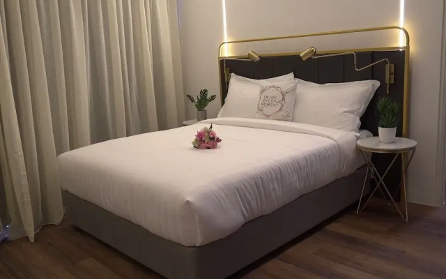 Regatta Suites Kuching