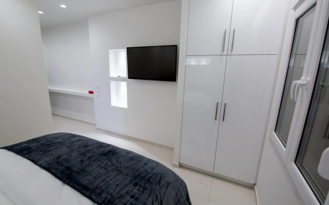 WHITE LUX APARTMENT FOR 2 vipgreece