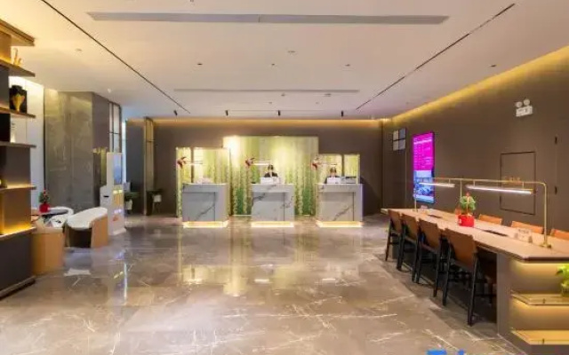 RAMADA Hotel (Wuhan University of Technology Street Entrance Branch)