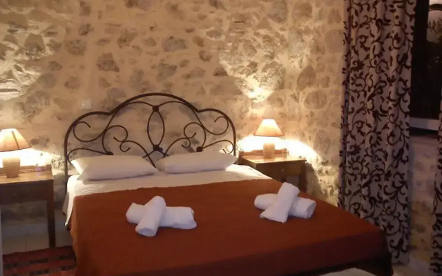 Hariklia Rent Rooms